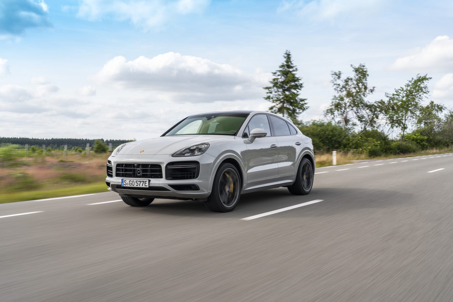 Porsche Hybrid SUV mit 680 PS der Cayenne Turbo S E-Hybrid – srsly ...